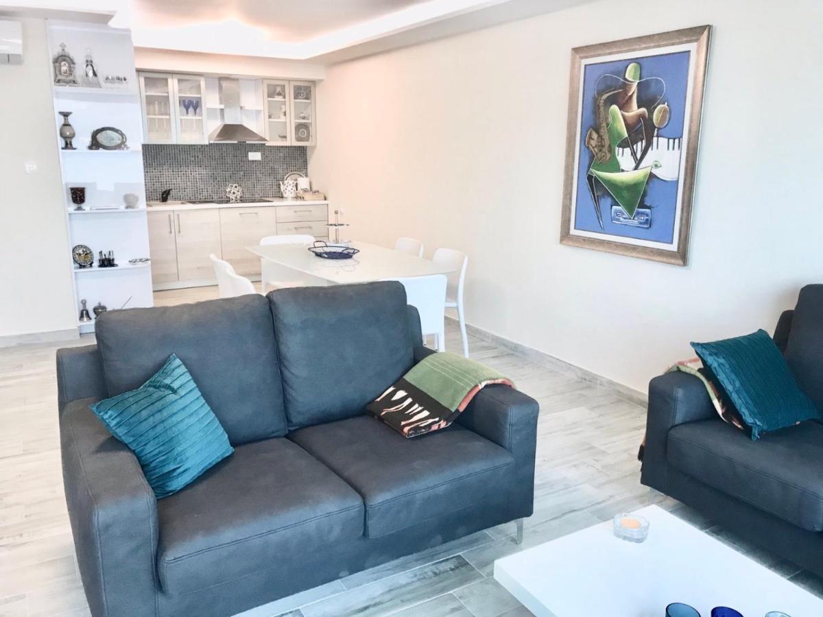Lux Apartments Крашичі Екстер'єр фото